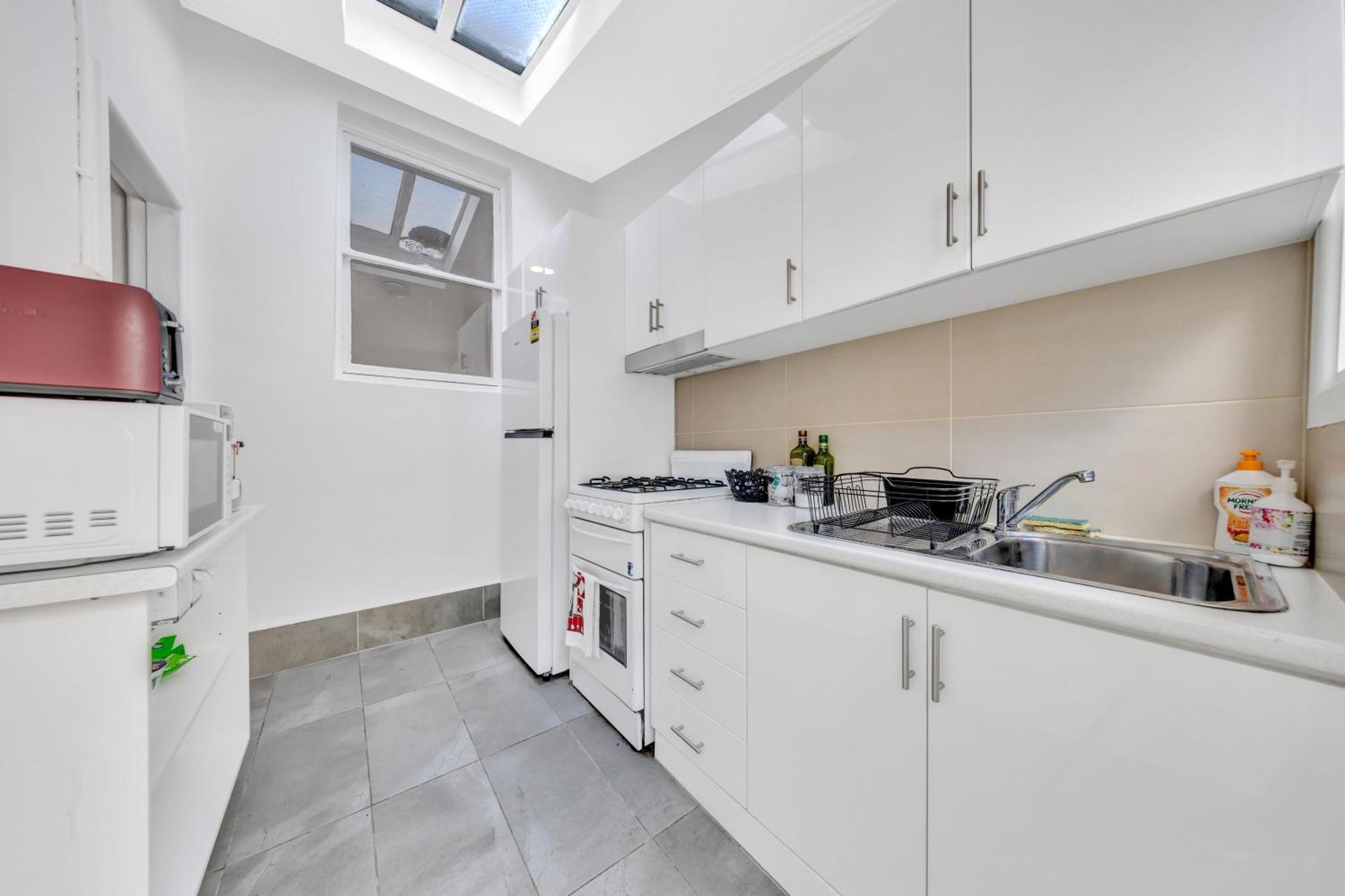 With Parking And Courtyard Holiday home *