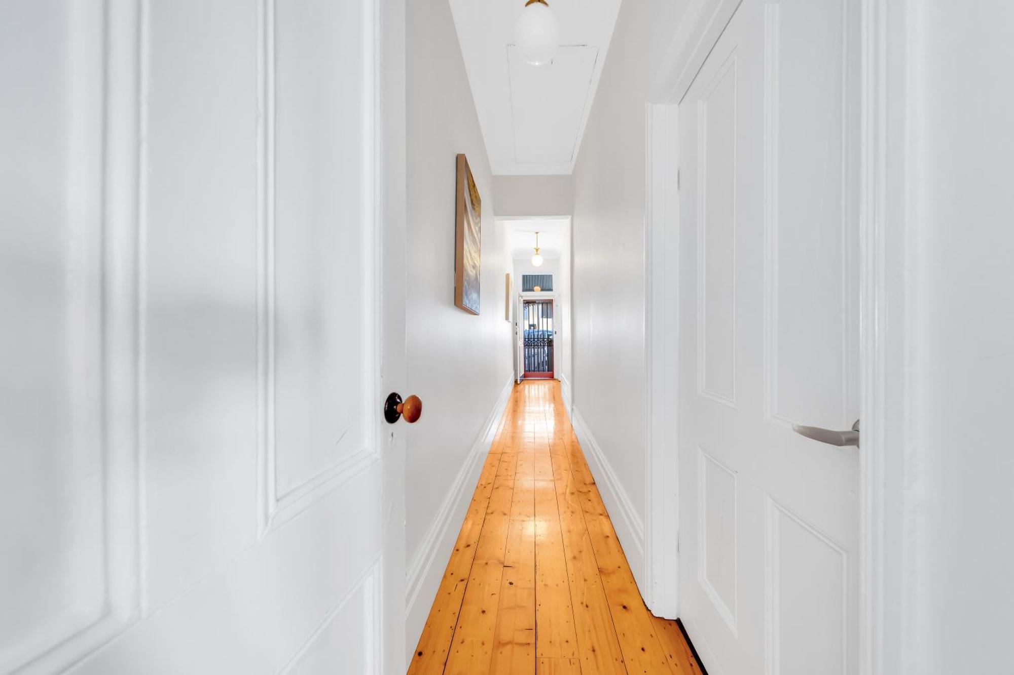 With Parking And Courtyard Holiday home