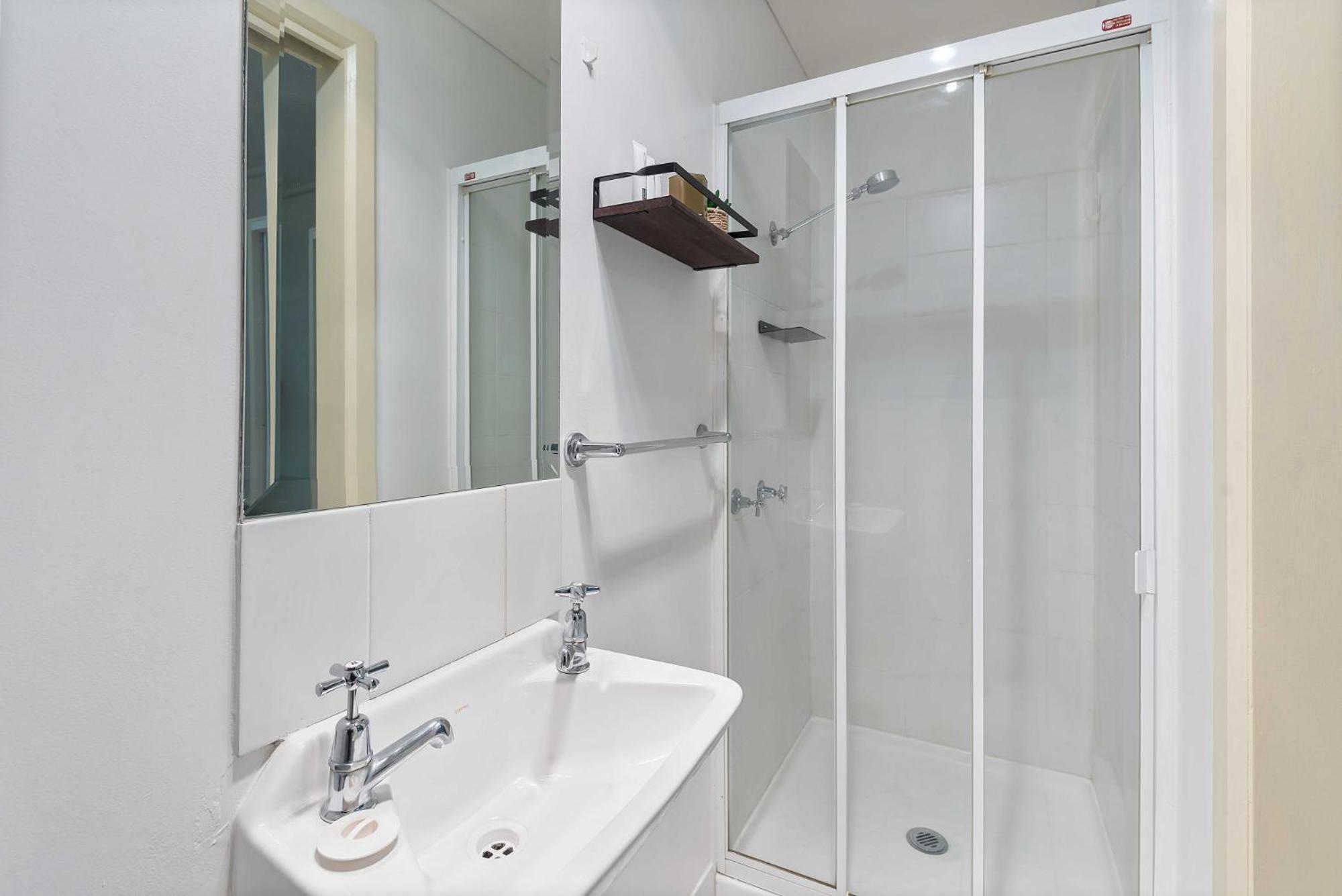 Cosy 1-bed In The Heart Of Melbourne