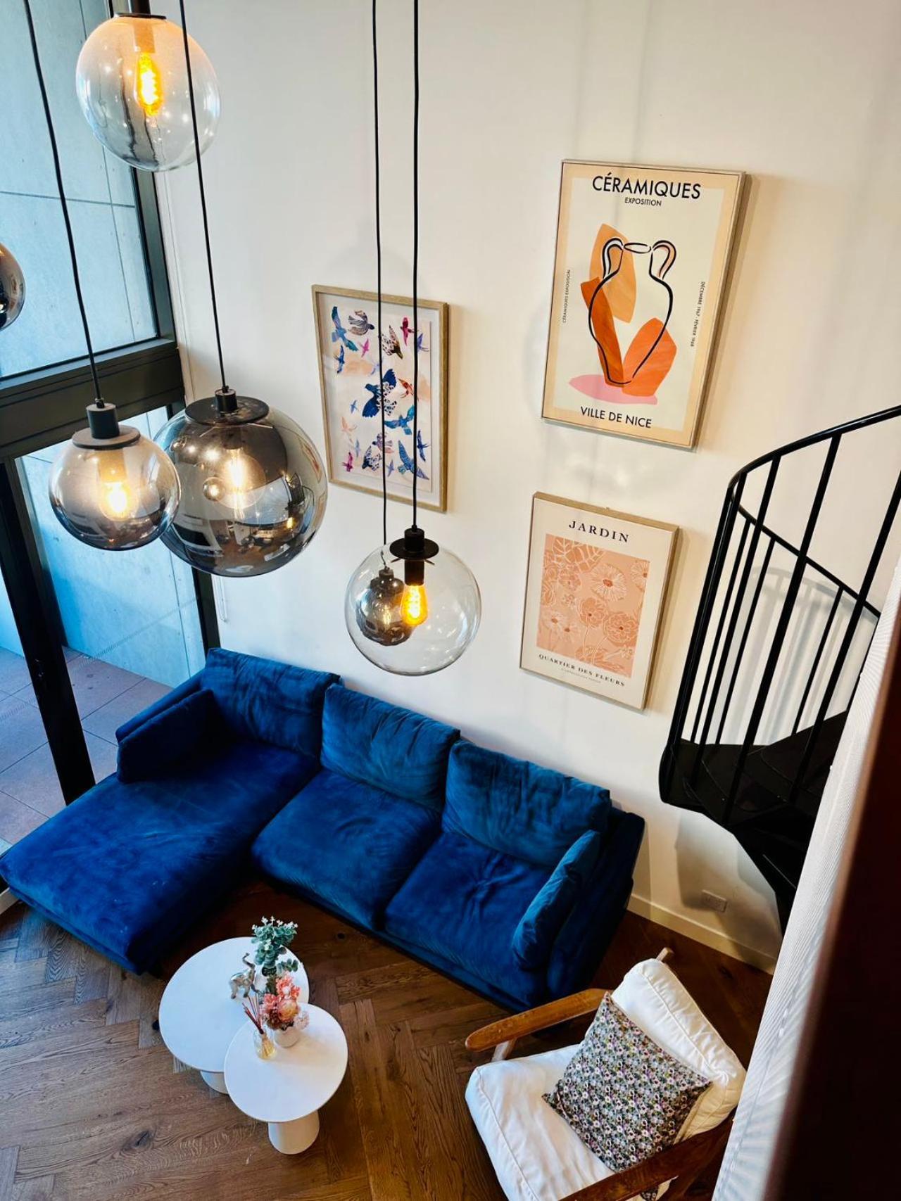 Luxury Docklands Loft 2b1b River View & Free Parking Apartamento *