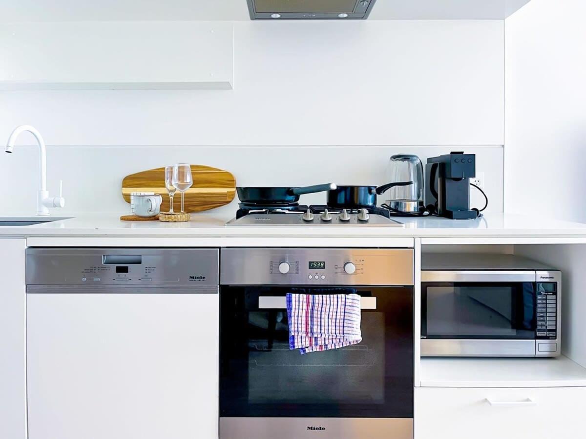 Apartment Pride Manor South Yarra Melbourne