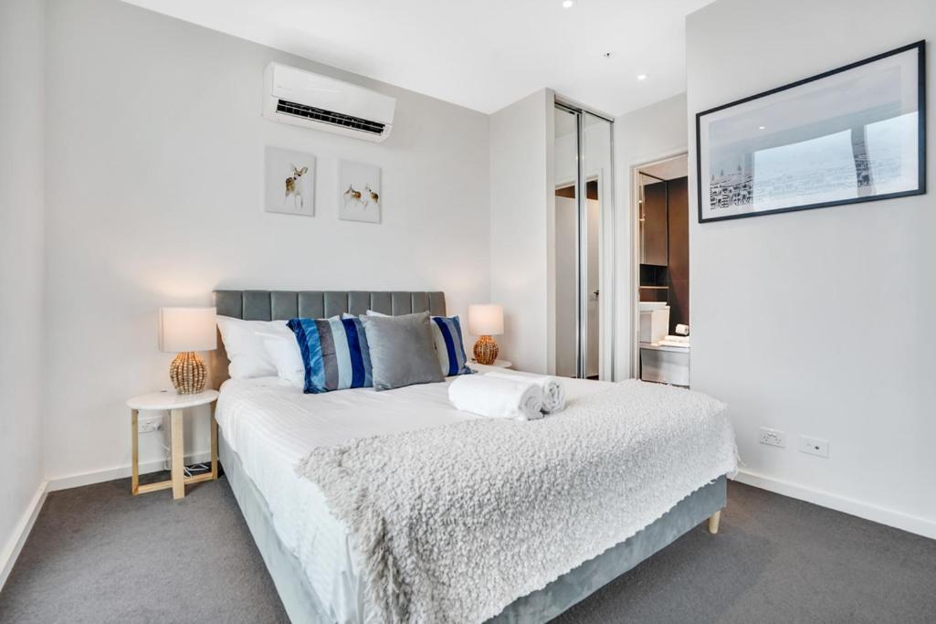 Sub-penthouse 3b2b2carpark City-harbor View Apartment