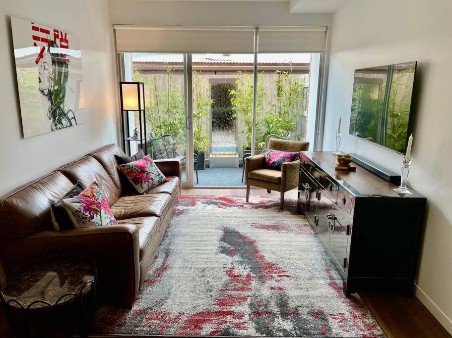 Fitzroy Zen Apartment