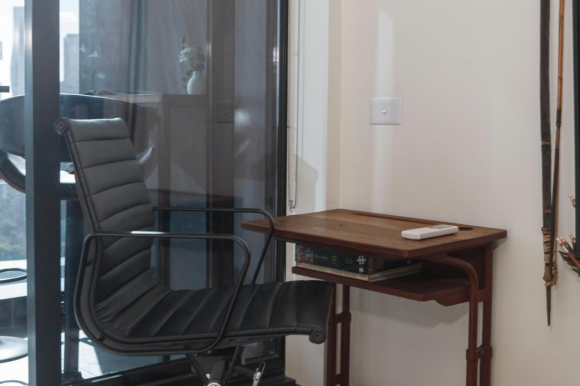 Skyline Allure - Urban Wellness Meets Living Melbourne