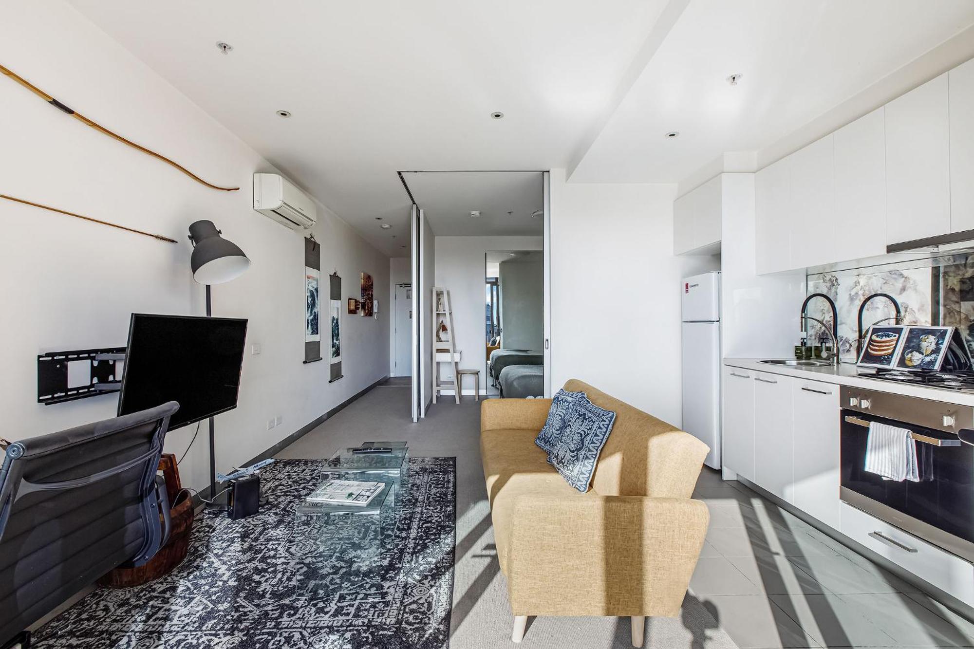 Skyline Allure - Urban Wellness Meets Living *
