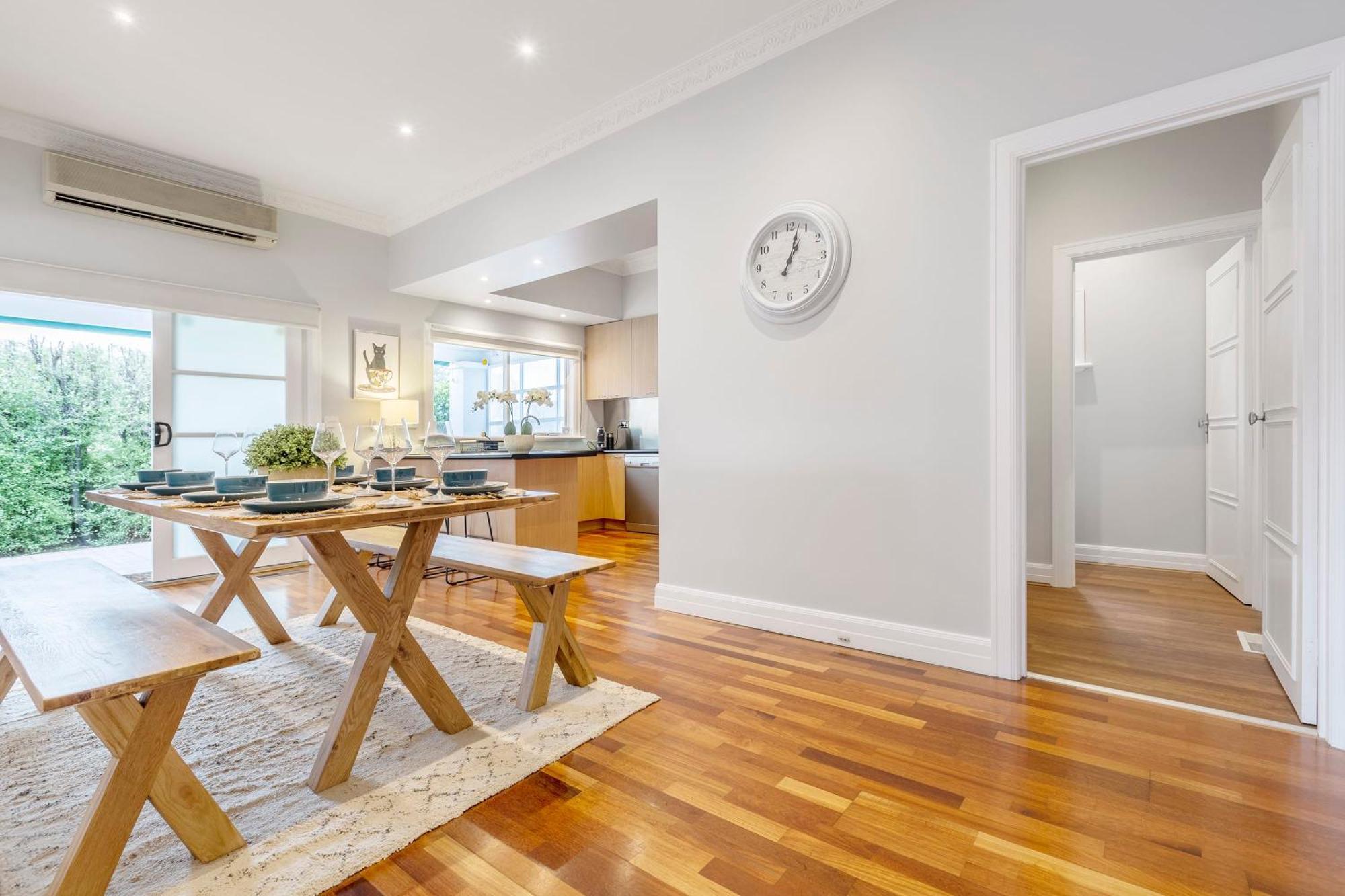Vaquay El Karnak In Brunswick West * Melbourne