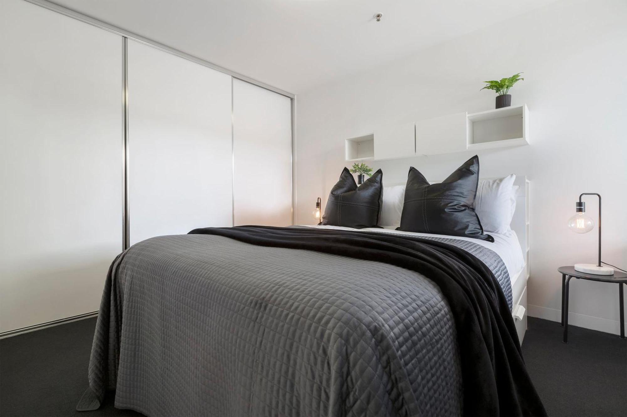Vaquay Verge In Brunswick East * Melbourne
