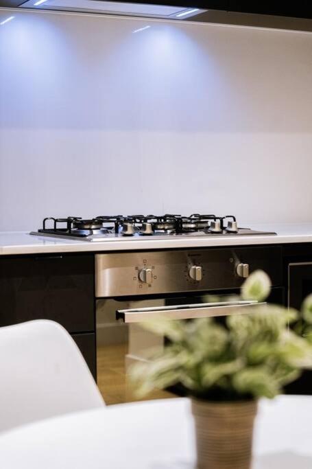 Kozyguru Collingwood 2b Townhouse Apartment