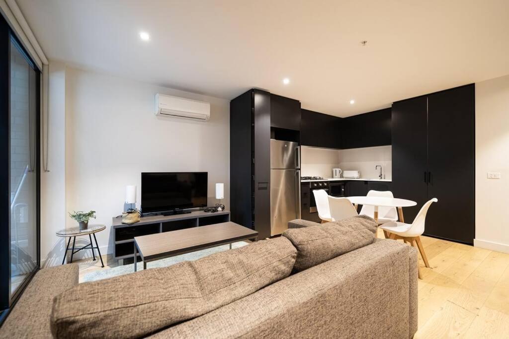 Kozyguru Collingwood 2b Townhouse Apartment