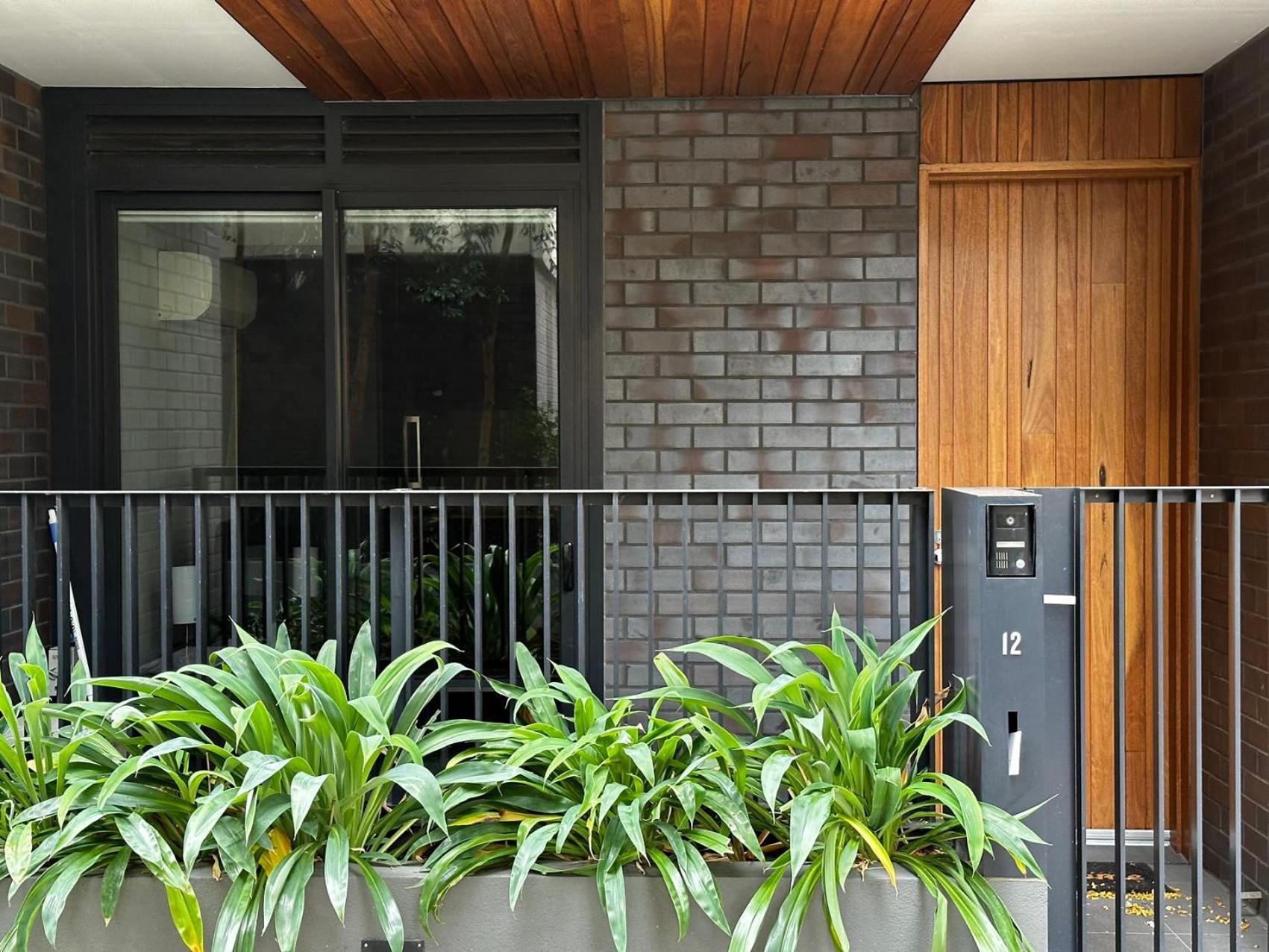 Kozyguru Collingwood 2b Townhouse Apartment *