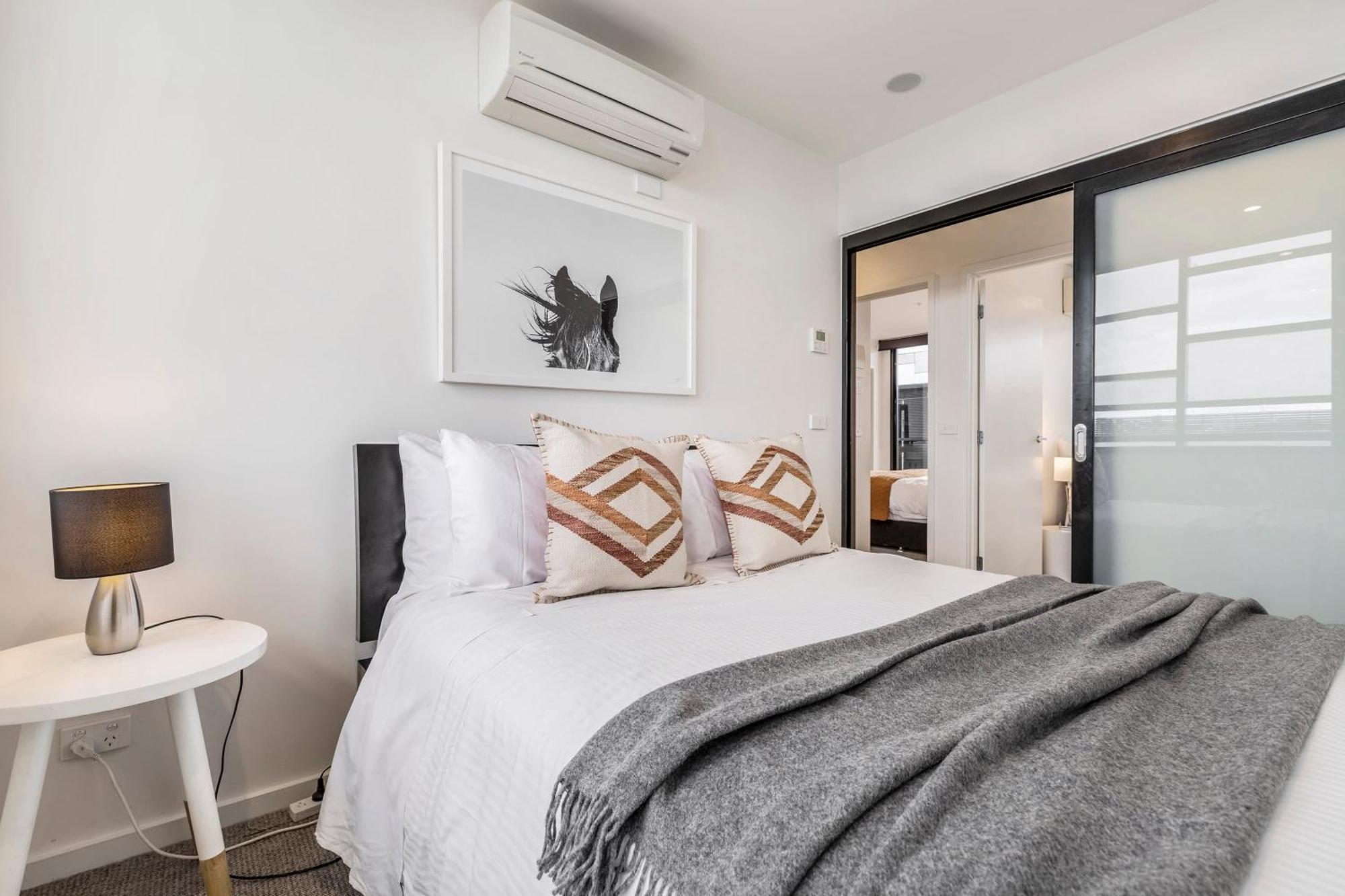 Vaquay Belladonna In Abbotsford * Melbourne