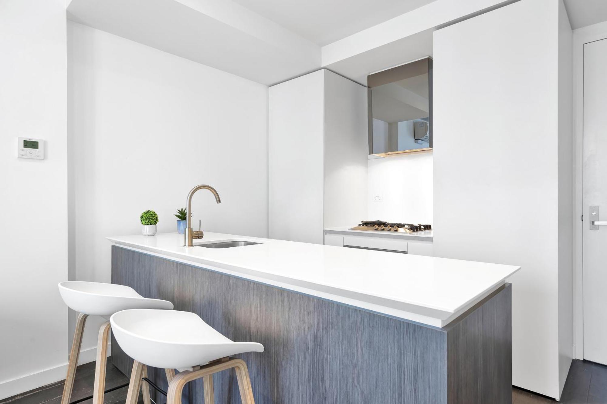 Eq Tower Modern Cbd Apartamento *