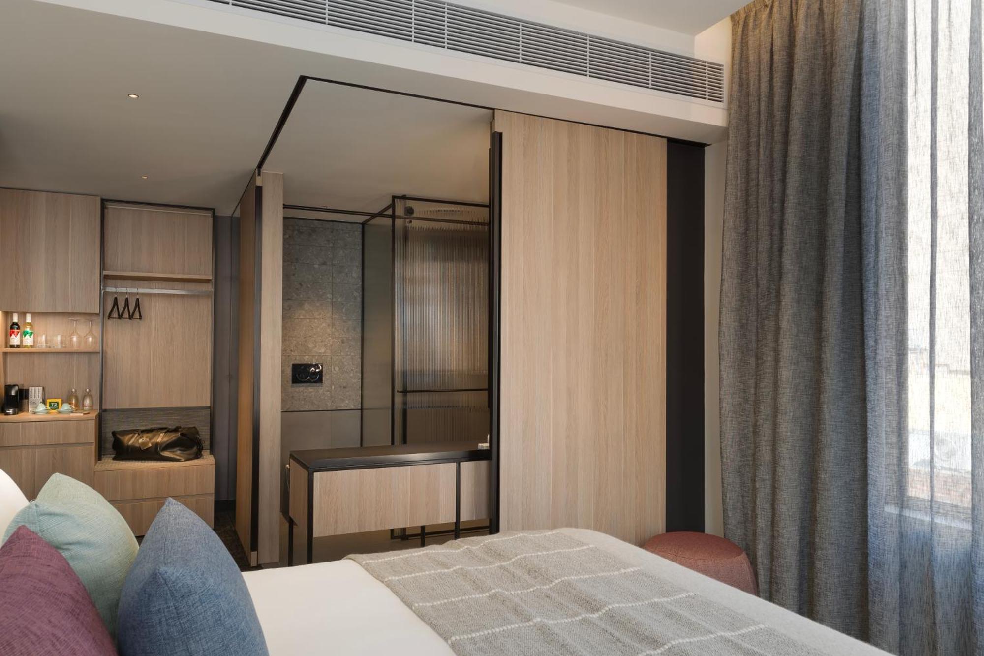 The Howey Hotel Melbourne