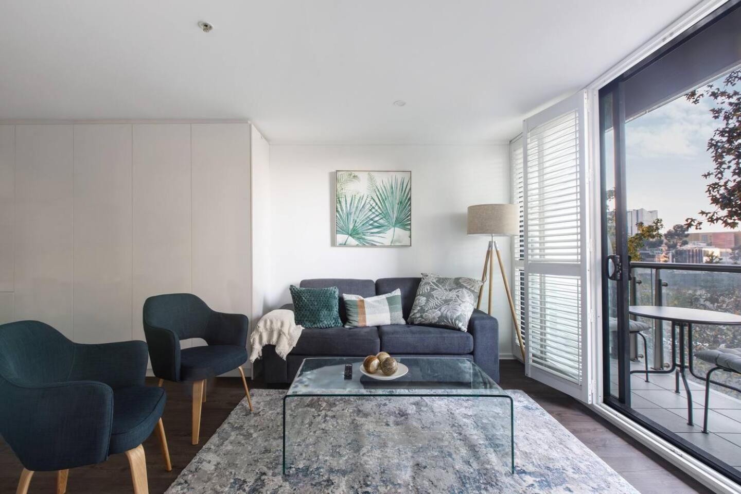 Kavanagh Breeze - Effortless Southbank Lifestyle