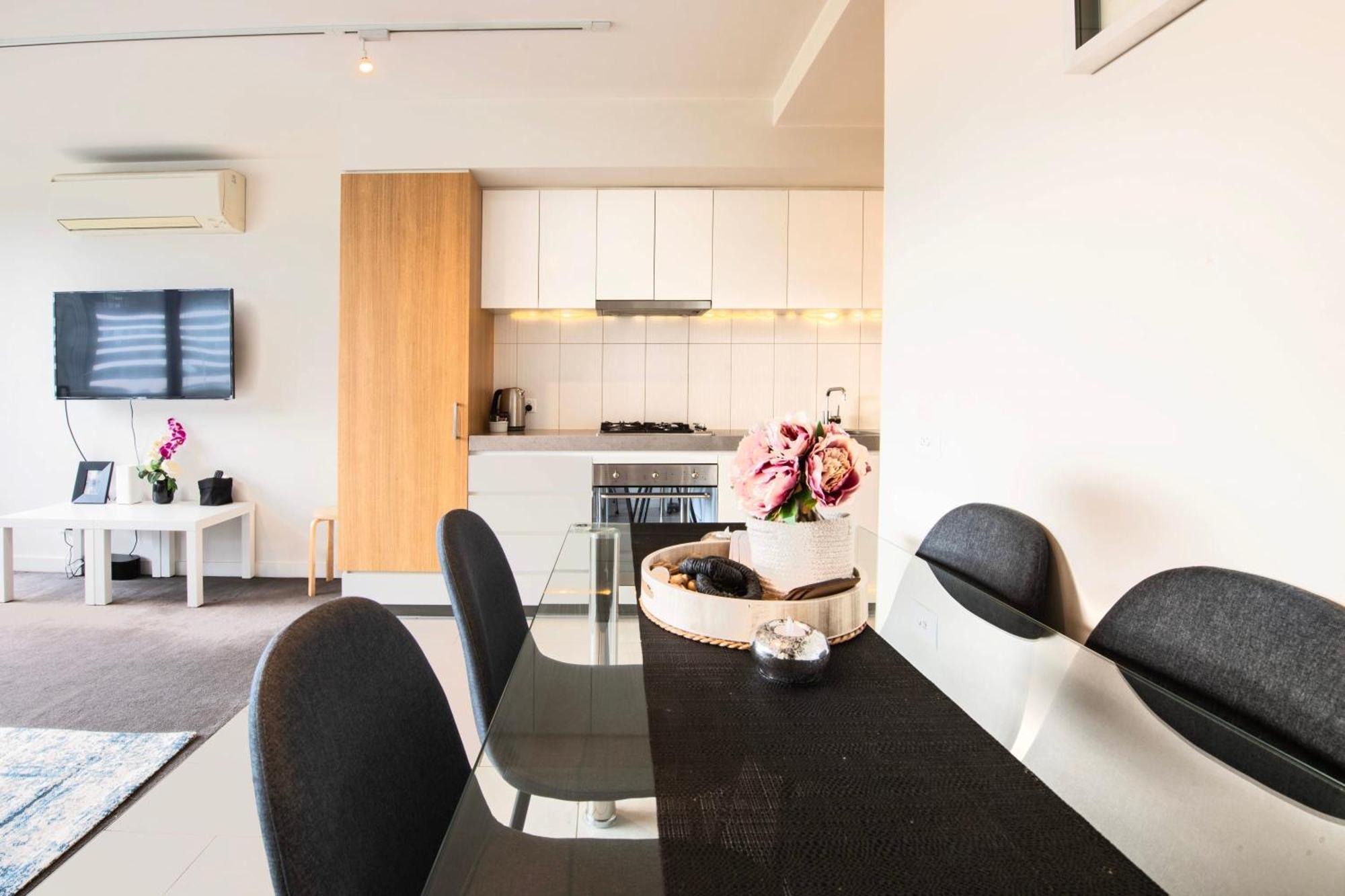 Apartment Clarendon St Chic Modern 2-bedroom Escape