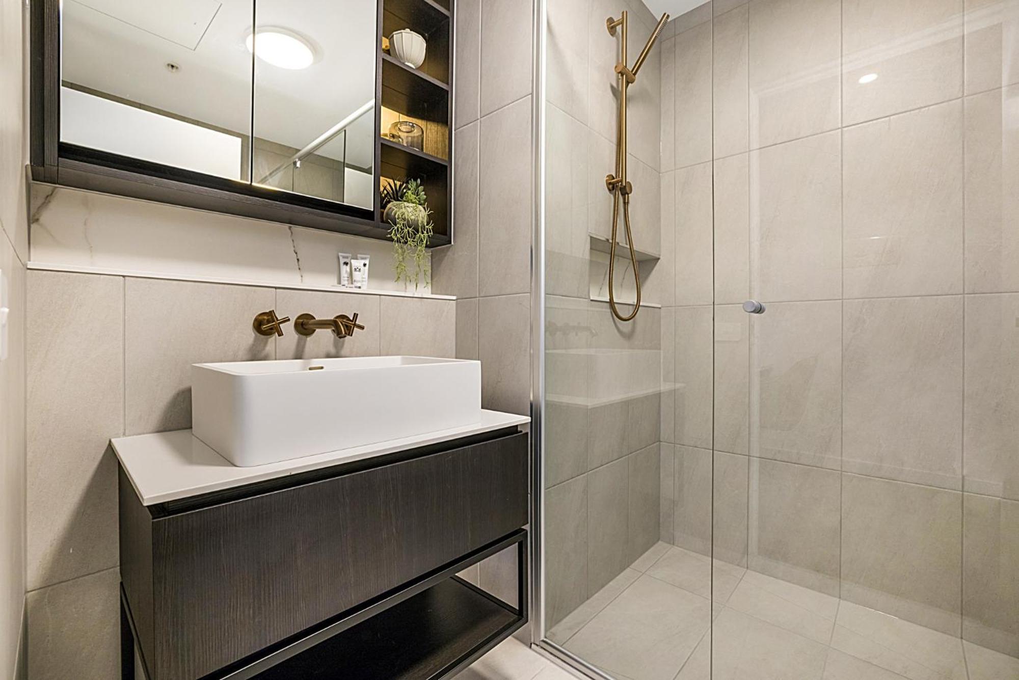 Modern, Executive 1 Bedroom With Balcony Apartment