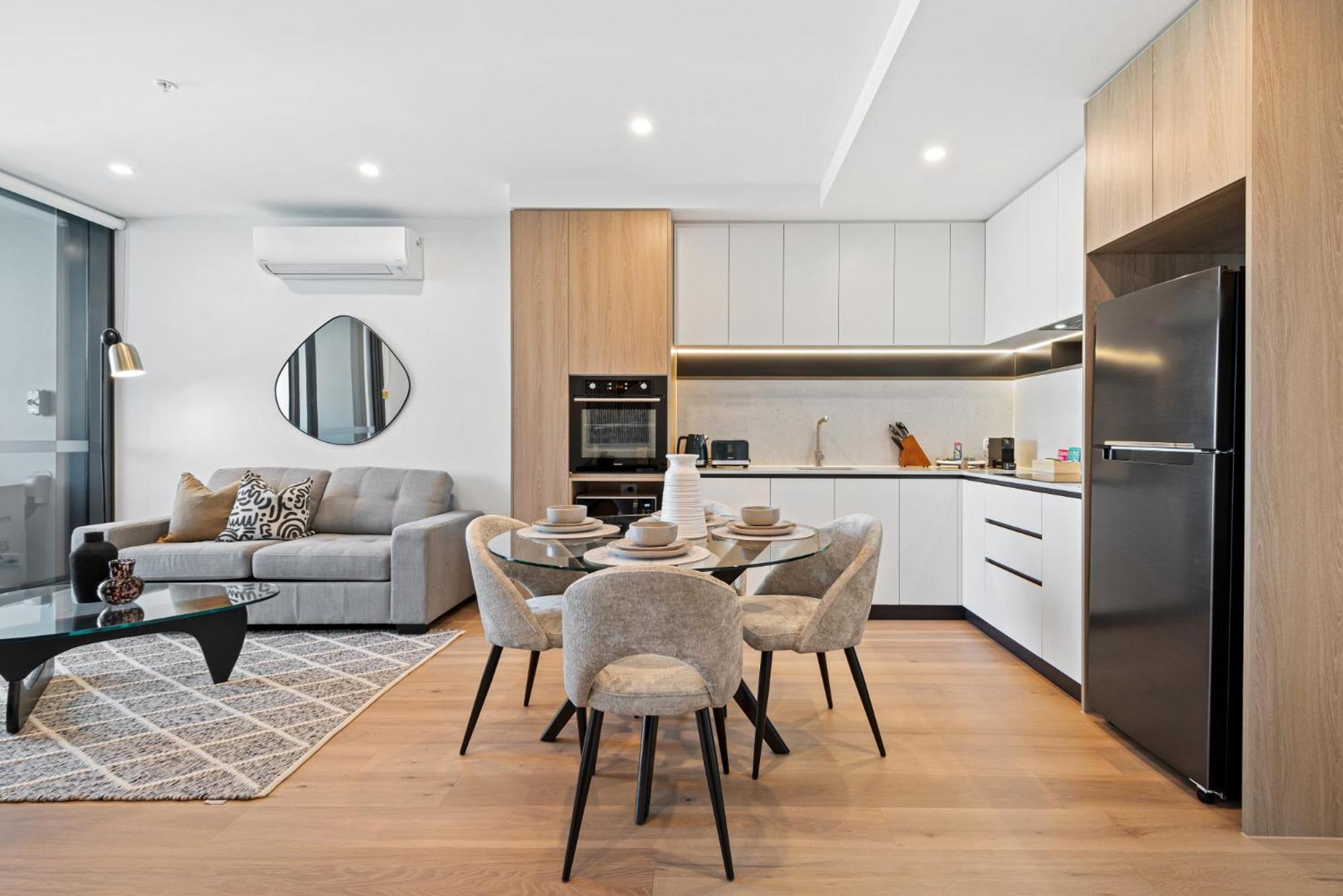 Skyview1-bed, Infinity Pool, Cinema, Gym & Bbq * Melbourne