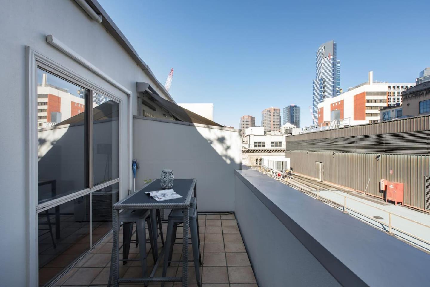 Flinders Find - A Spacious Haven For Couples Melbourne