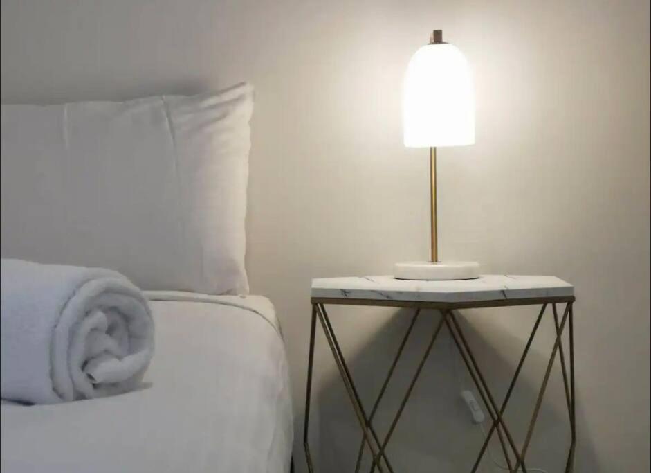 Um1501-elegant 1br In Skyhigh Apartment Melbourne