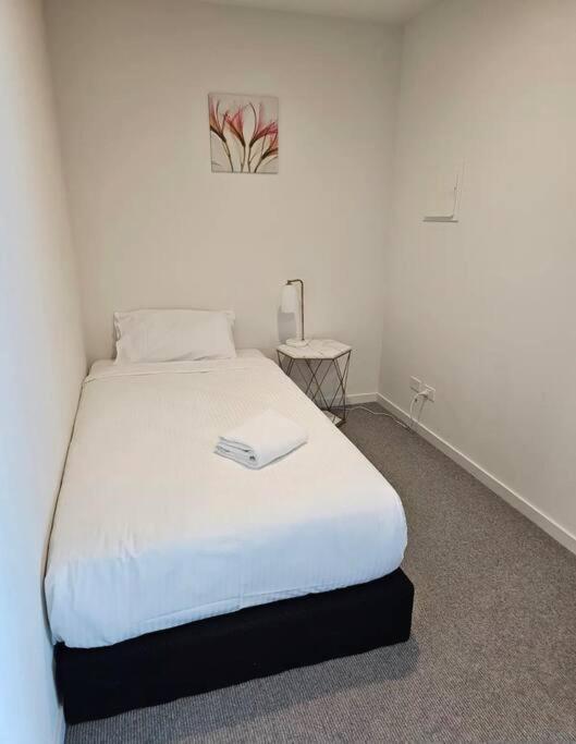 Um1501-elegant 1br In Skyhigh