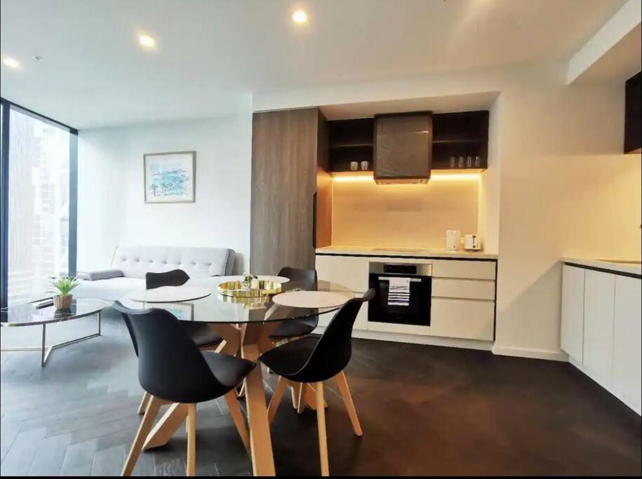 Um1501-elegant 1br In Skyhigh *