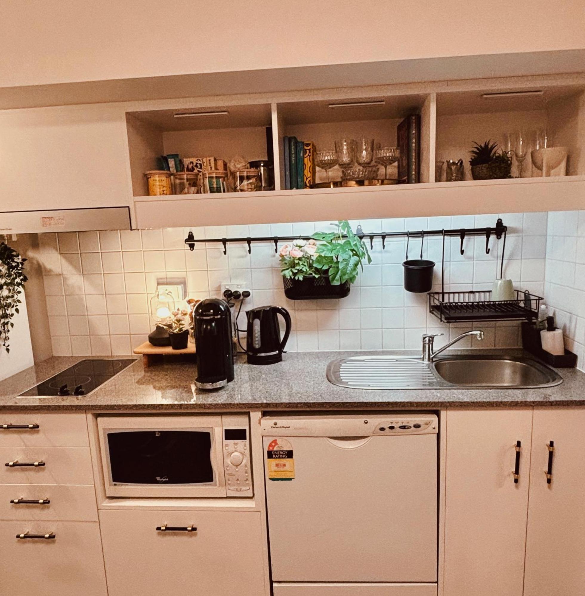 Apartment Cosy Duplex 2bed1bath By Emporium Melbourne