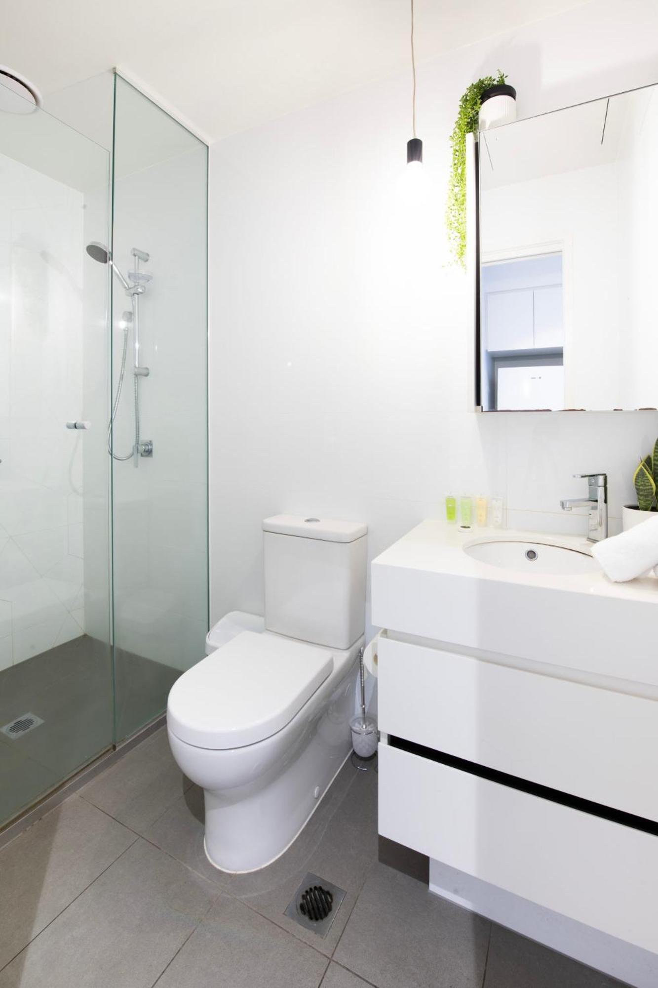 Apartment Latrobe St Gem 2-bedroom With Huge Deck & Car Park