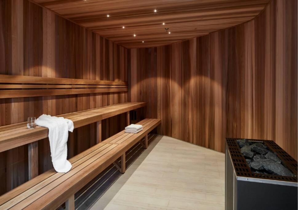 Apartment Prime Cbd, 180 Sky High Panoramic View-pool & Gym Melbourne