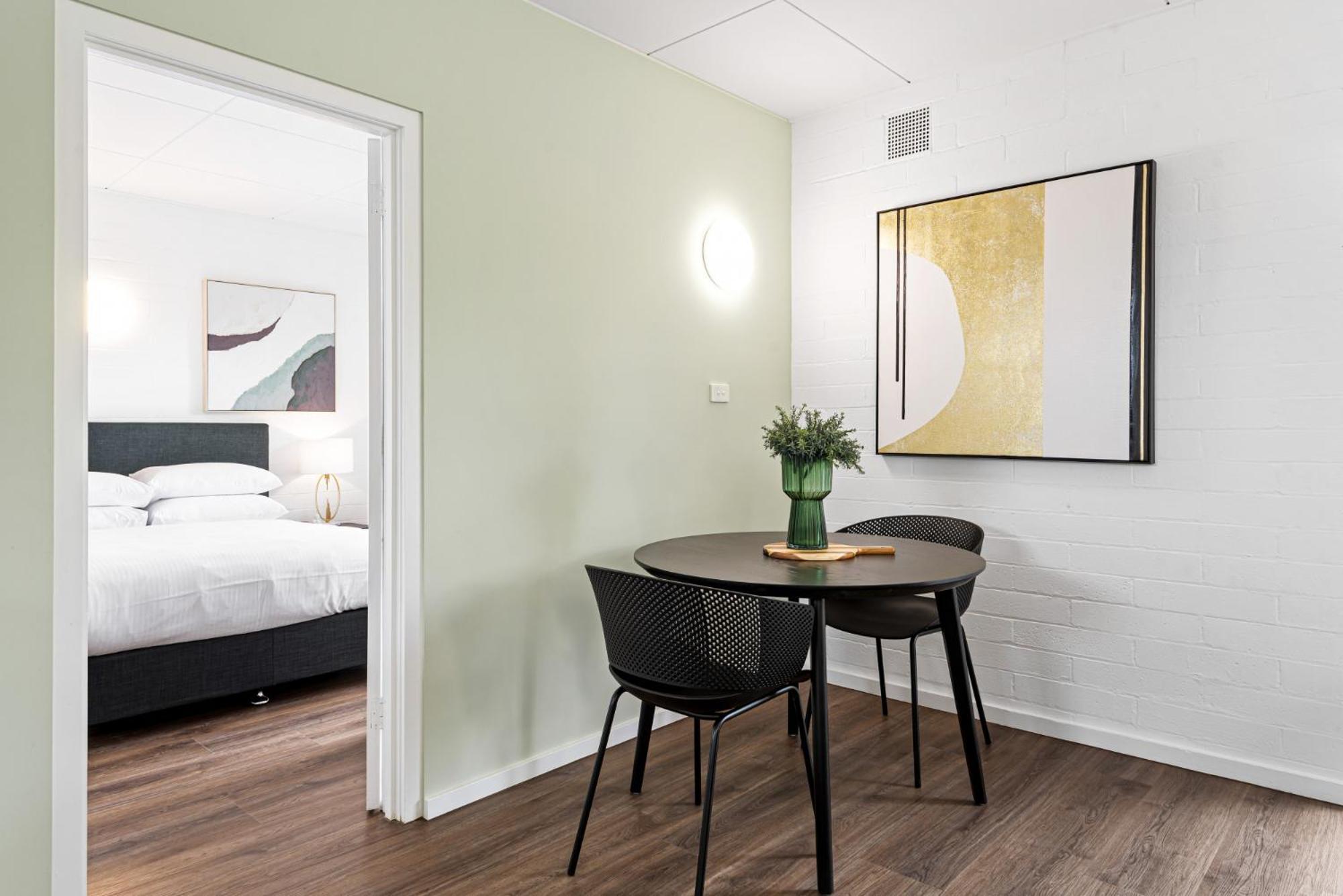 Apartamento Tasteful 1-bed With Balcony Seating