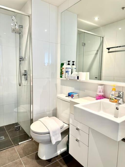 Modern 1br West Gateway