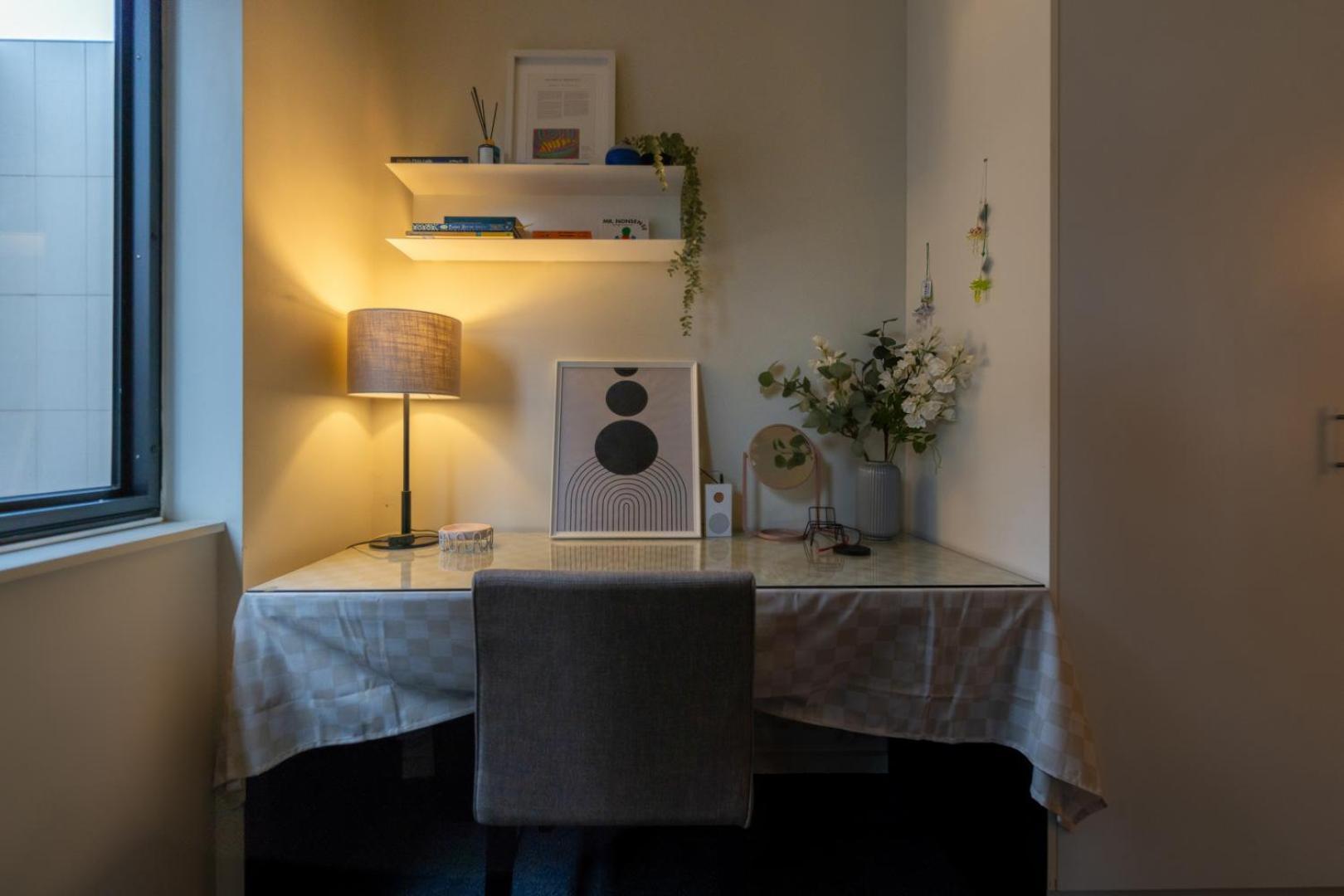 Apartment Shopping Spot *