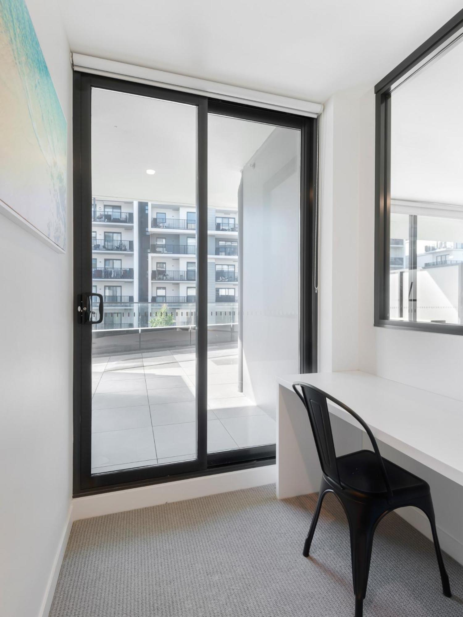 Apartment Peaceful 1-bed Unit With A Spacious Balcony *