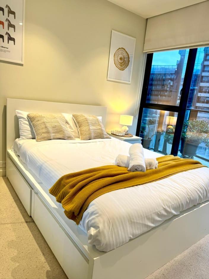 Luxurious In The Heart Of South Yarra Apartment *