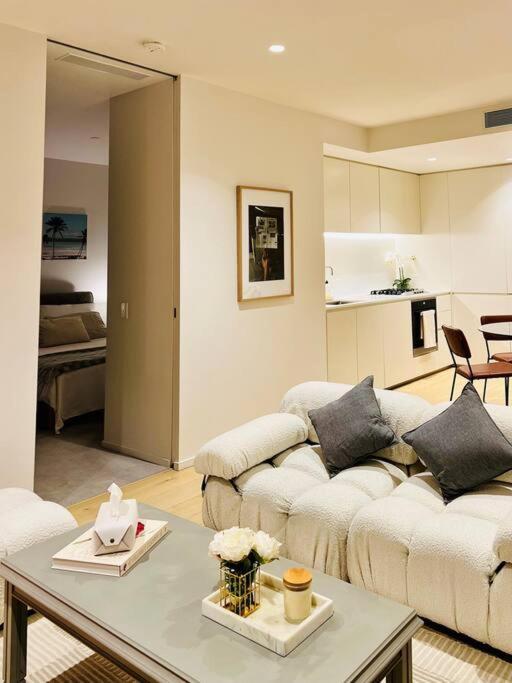 2bed Free Park Toorak Station Apartment Melbourne
