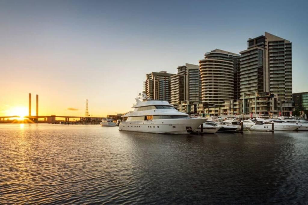 Apartment Modern 1 Bedroom In Docklands *