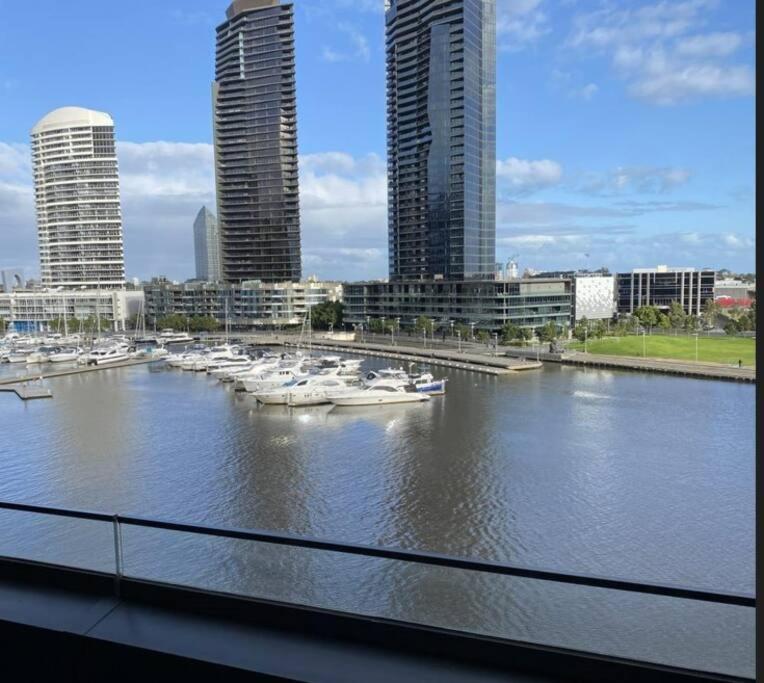 Wyndel Two Bedroom Mel883col2610n Apartment
