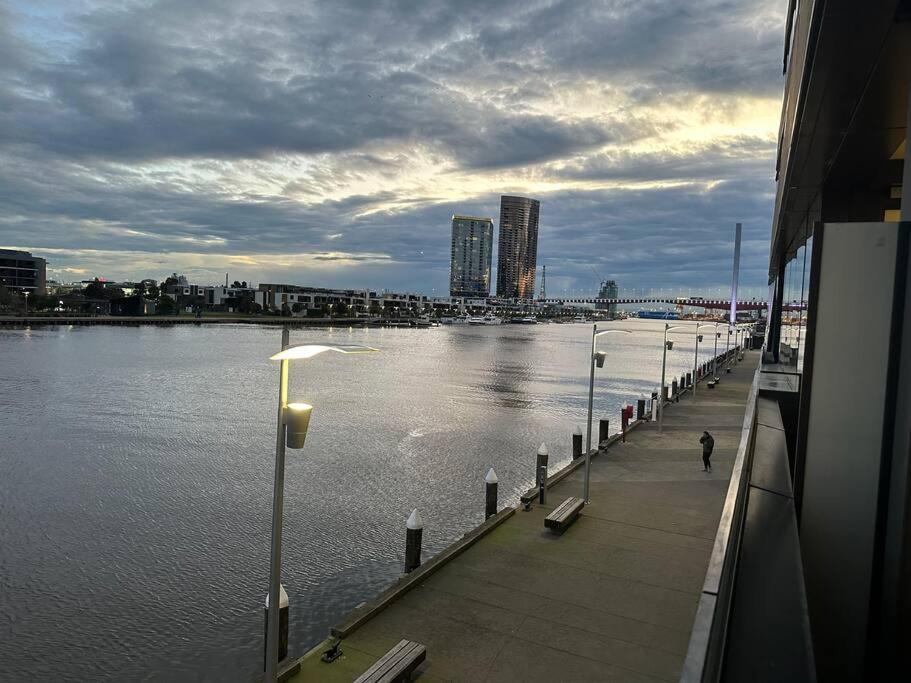 Wyndel Two Bedroom Mel883col2610n Apartment Melbourne