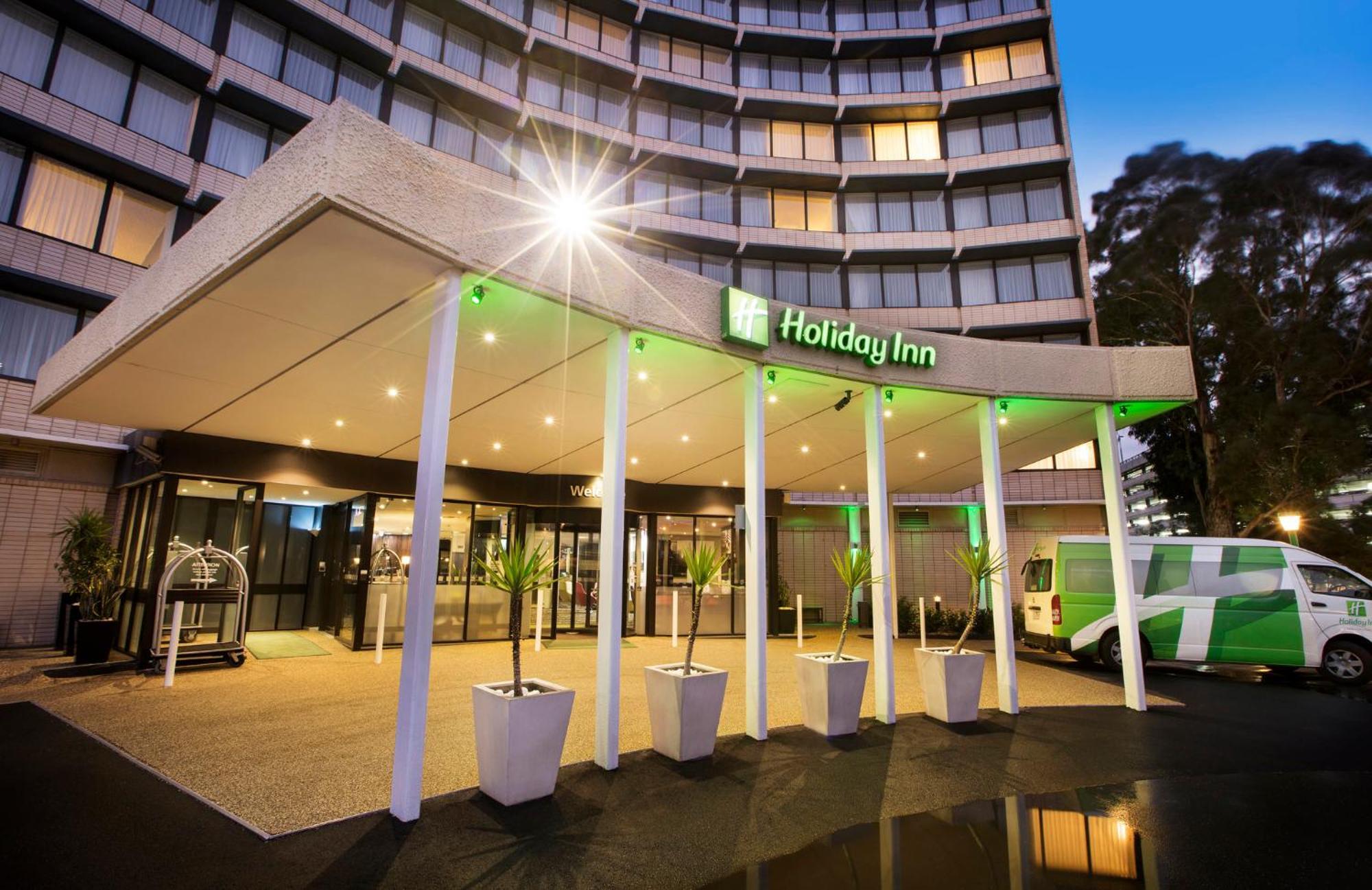 Hotel Airport By Ihg
