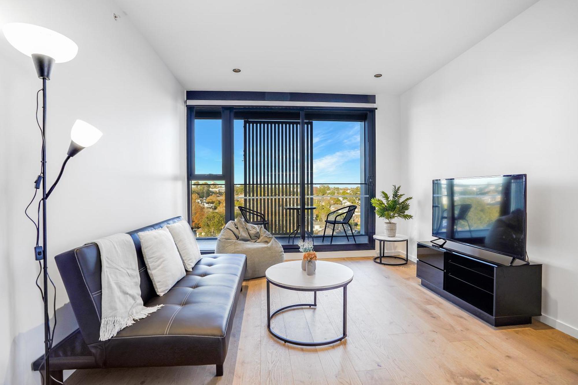 2 Bedrooms In The Kew Centre Melbourne