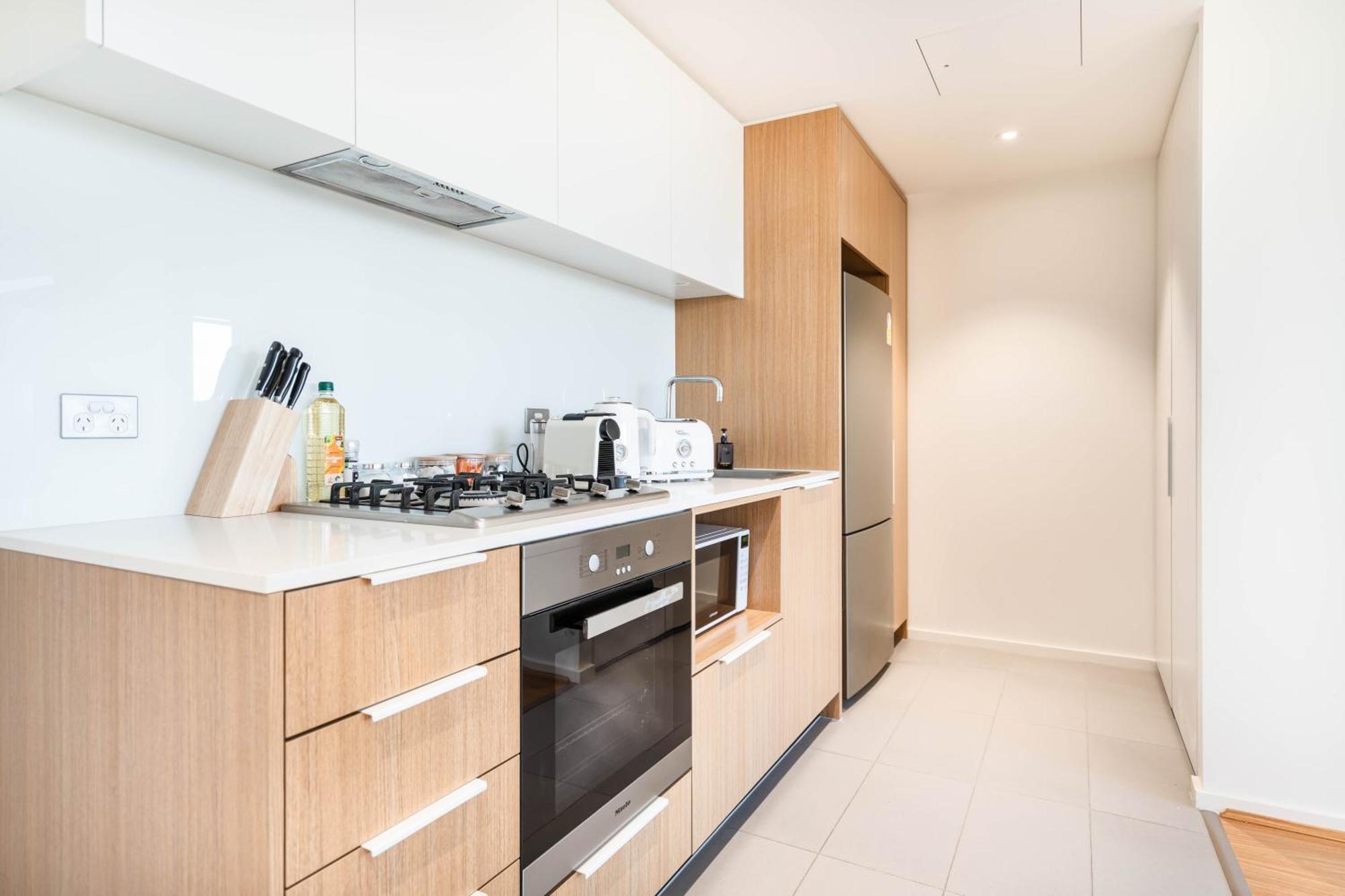 Waterfront 1br Docklands With Freeparking#88833 * Melbourne