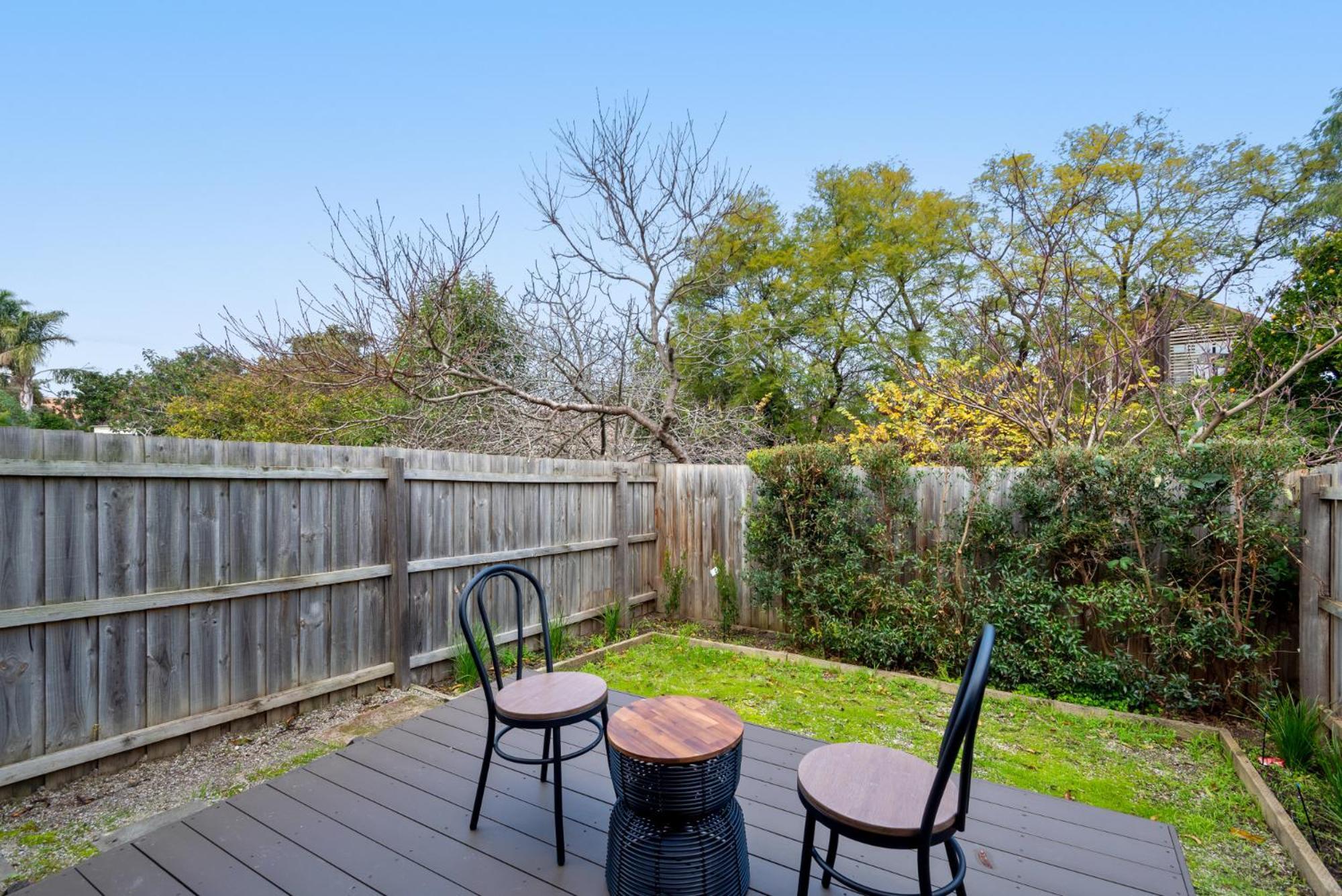 Modern 2-bed In Brunswick With Courtyard *