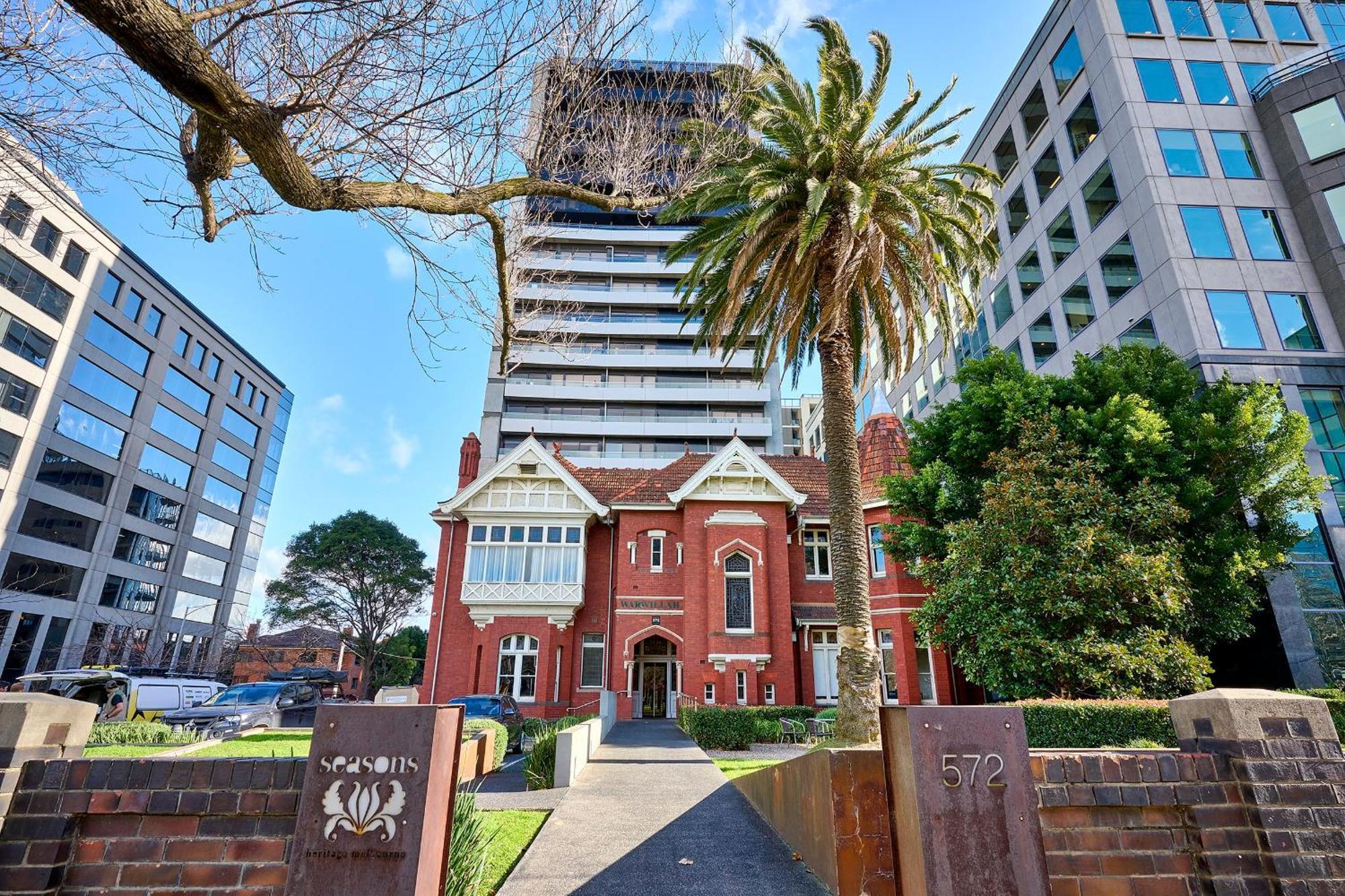 Charming 1-bed On St Kilda Rd Melbourne