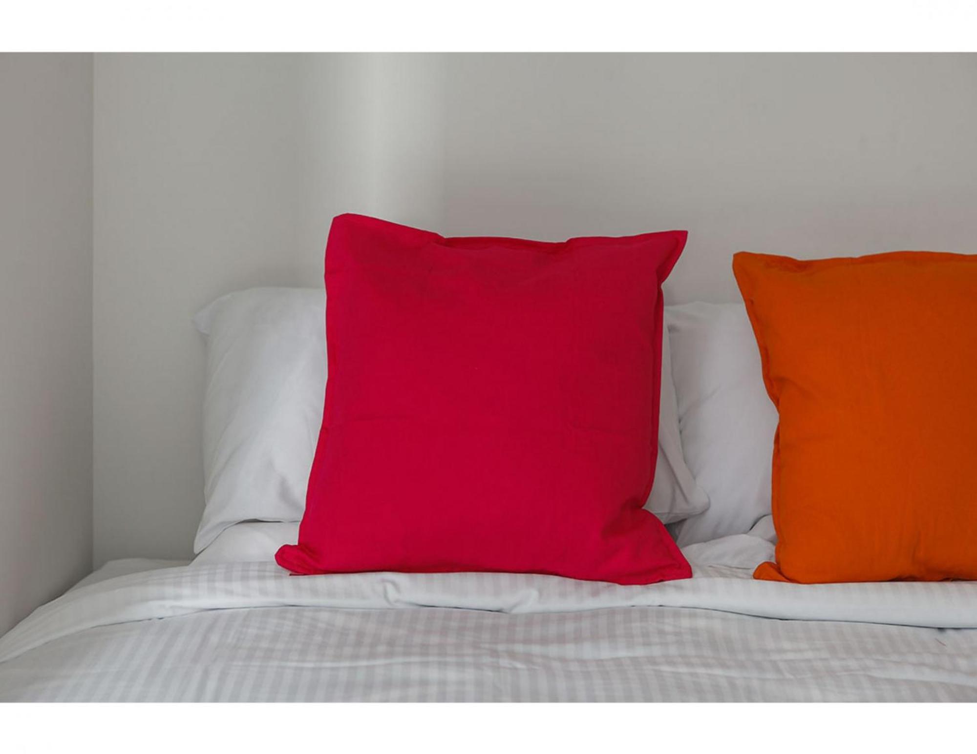 Modern 2 Bed In Trendy Collingwood *