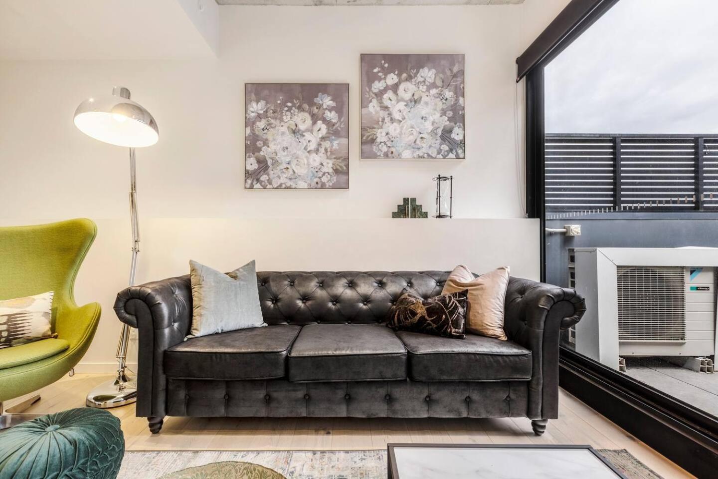 Apartamento Vintage Romance In Vibrant & Cosmopolitan Prahran