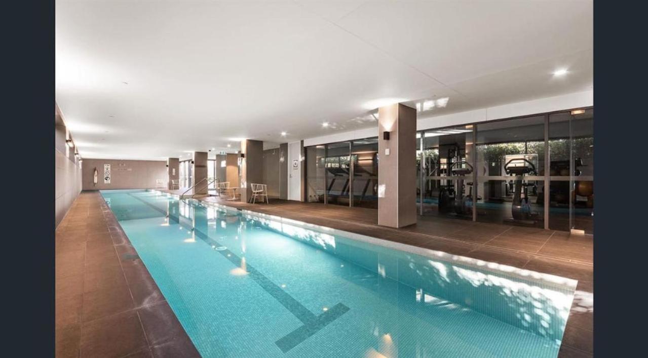 2bed Free Park Toorak Station Apartment