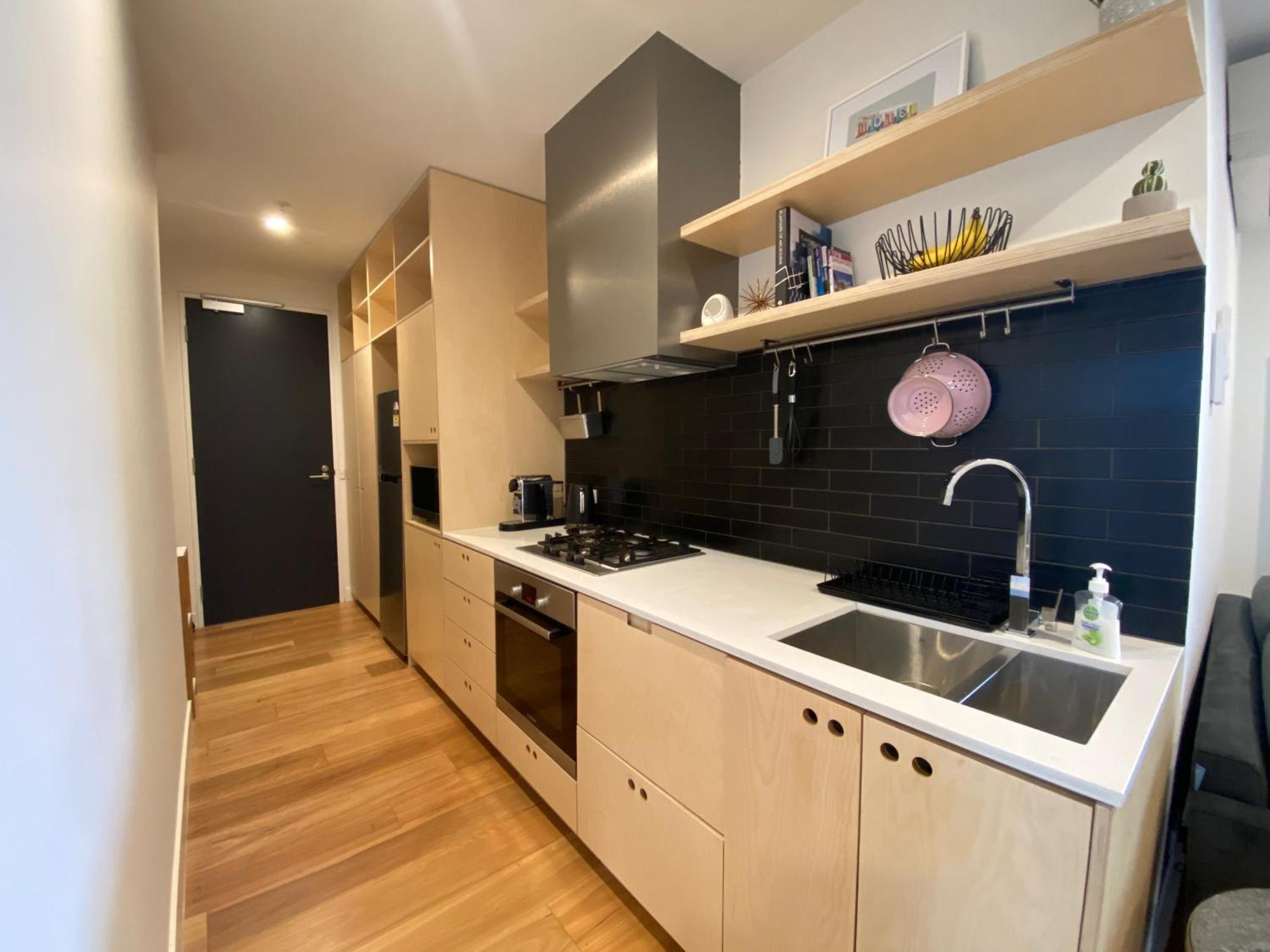 Modern 1 Bedroom In Brunswick East Near Cbd Apartment Melbourne