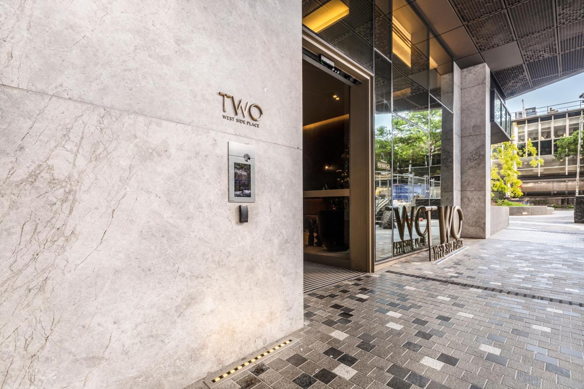 Apartment West Side Explore Downtown Melb In Chic *