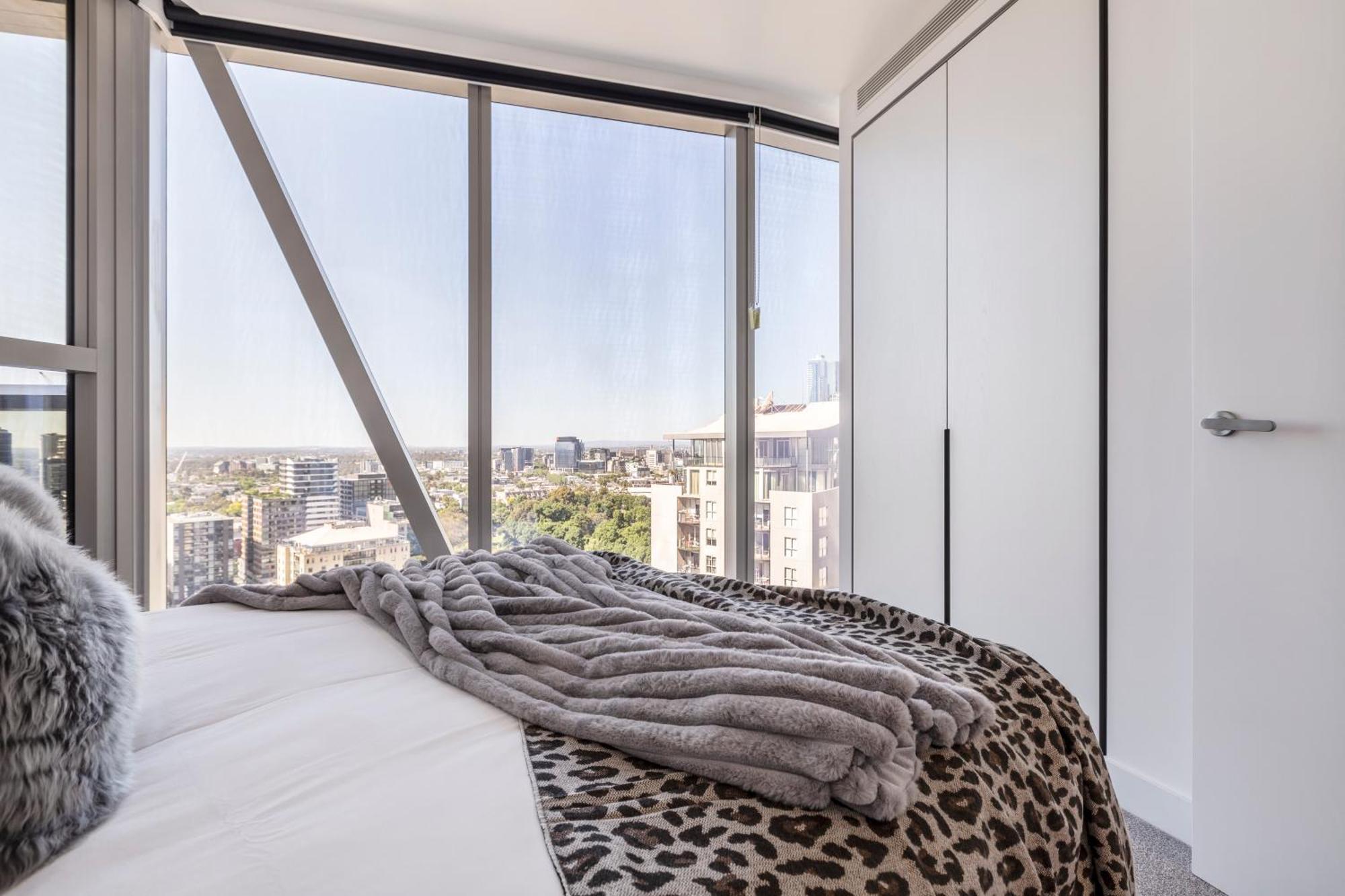 West Side Explore Downtown Melb In Chic Apartment Melbourne