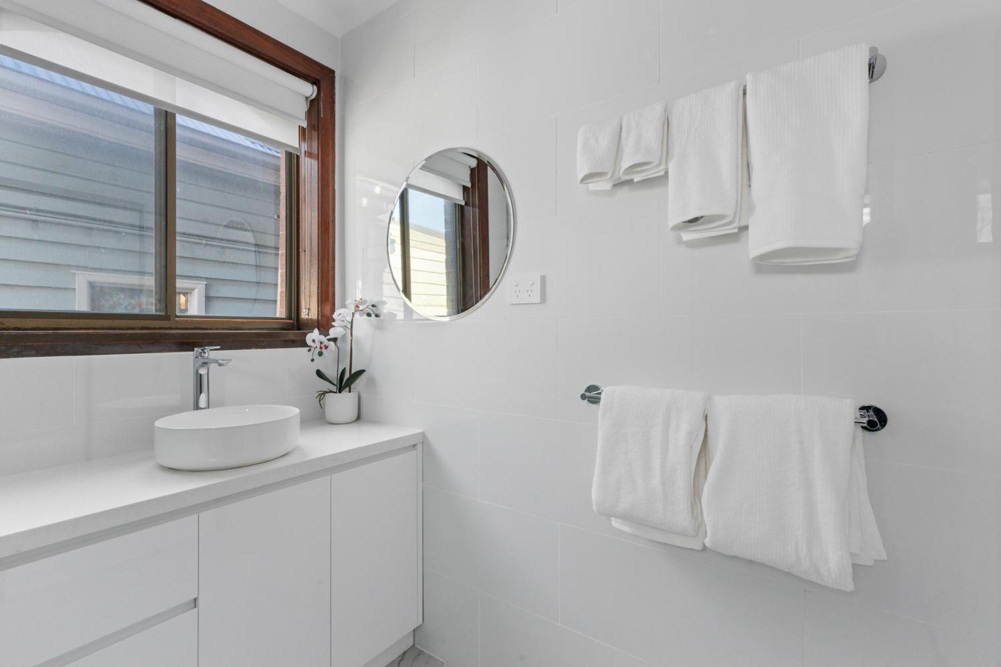 Charming Retreat In Footscray *