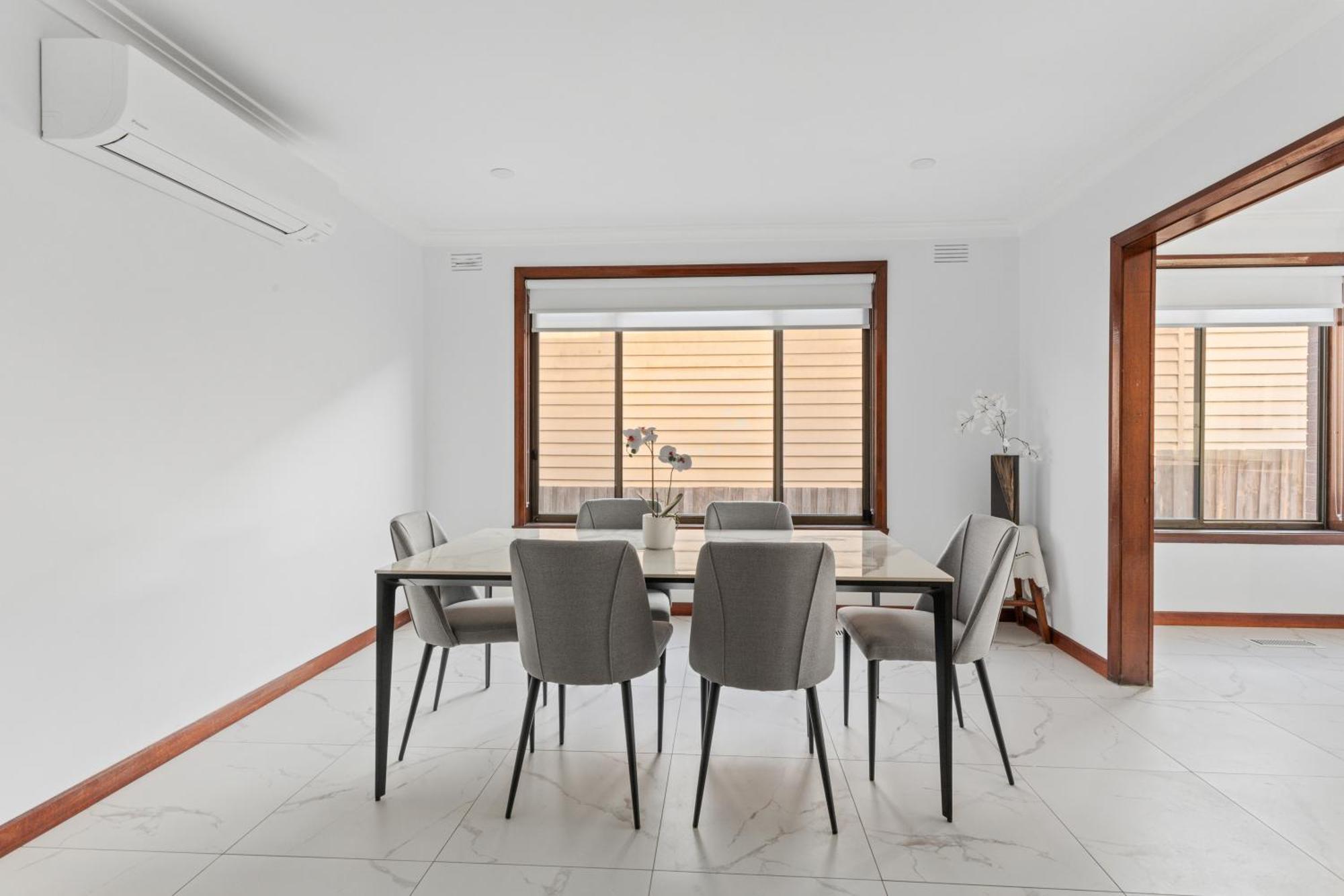 Charming Retreat In Footscray